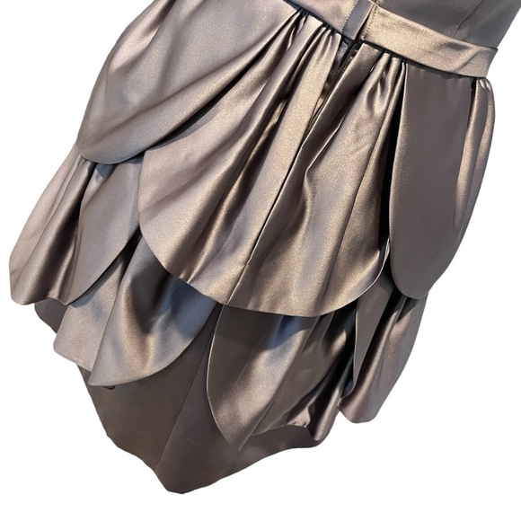 Bari Jay Silver Charmuese Petal Hem Strapless Short Bridesmaid Prom Cocktail M - Picture 4 of 11